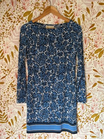 Robe moulante fleurie MK