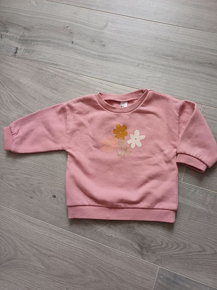 Pull taille 9 mois