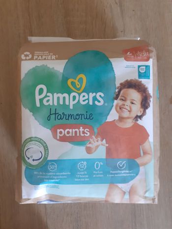 Couches Pampers harmonie pants