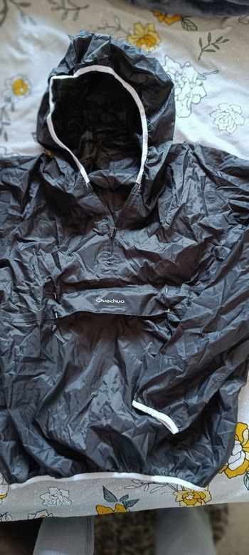 K way imperméable Quechua neuf taille 14-16  ans