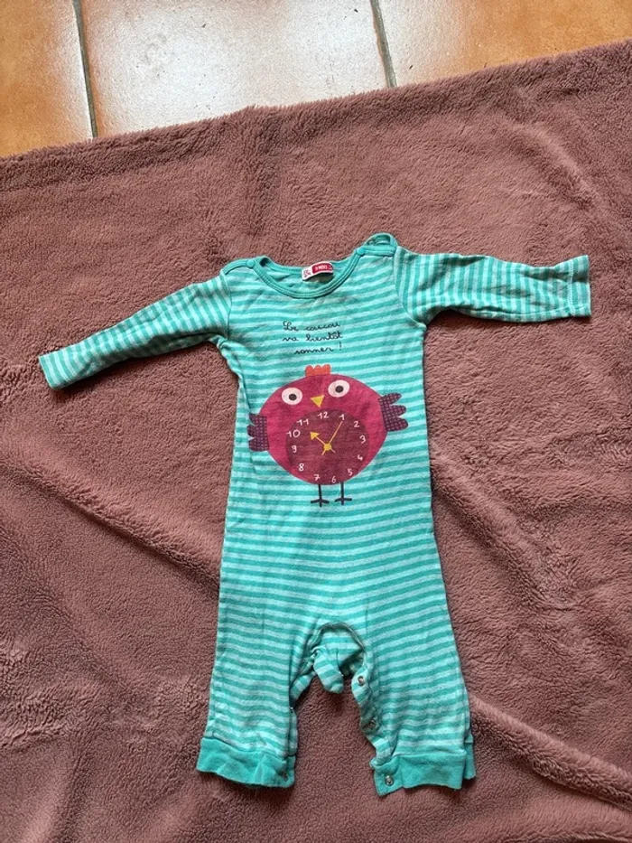 Bodie et pyjama - photo numéro 4