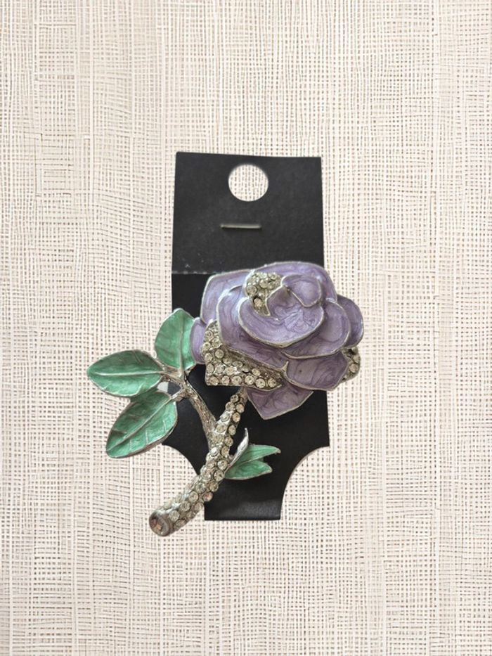 Broche