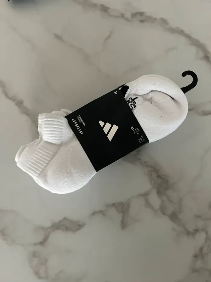 Lot de 3 paires de chaussettes adidas taille 34/36