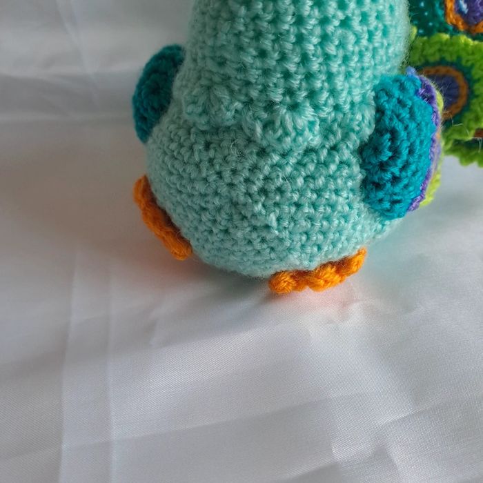 Paon au crochet - photo numéro 6