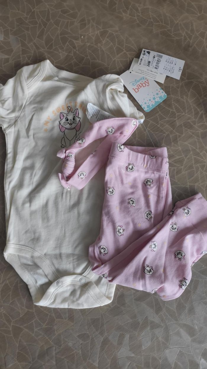Bébé fille 24 mois - photo numéro 4