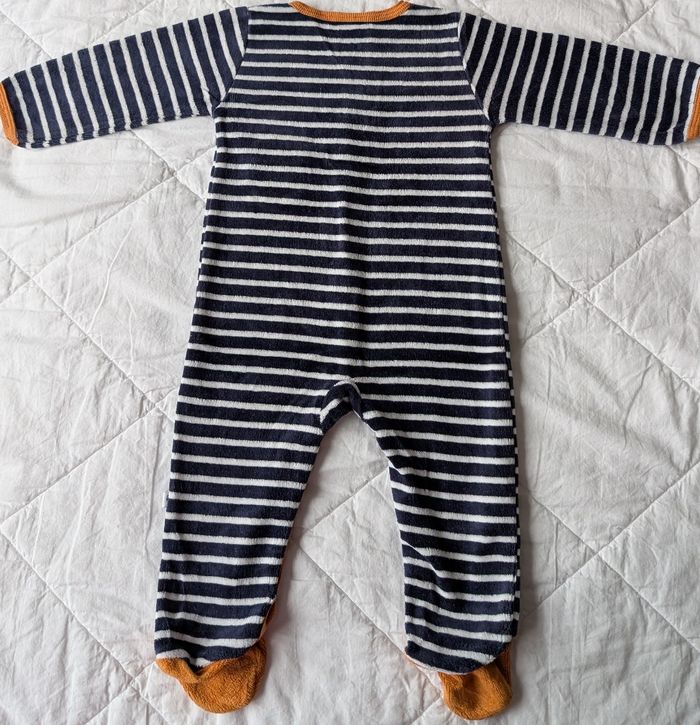 Pyjama - photo numéro 6