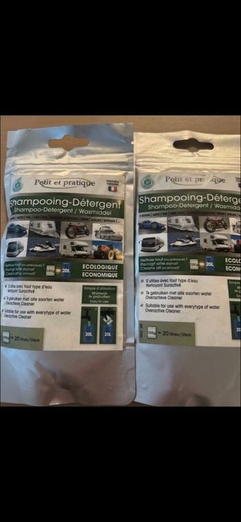 Lot de 2 shampoing voiture neuf 