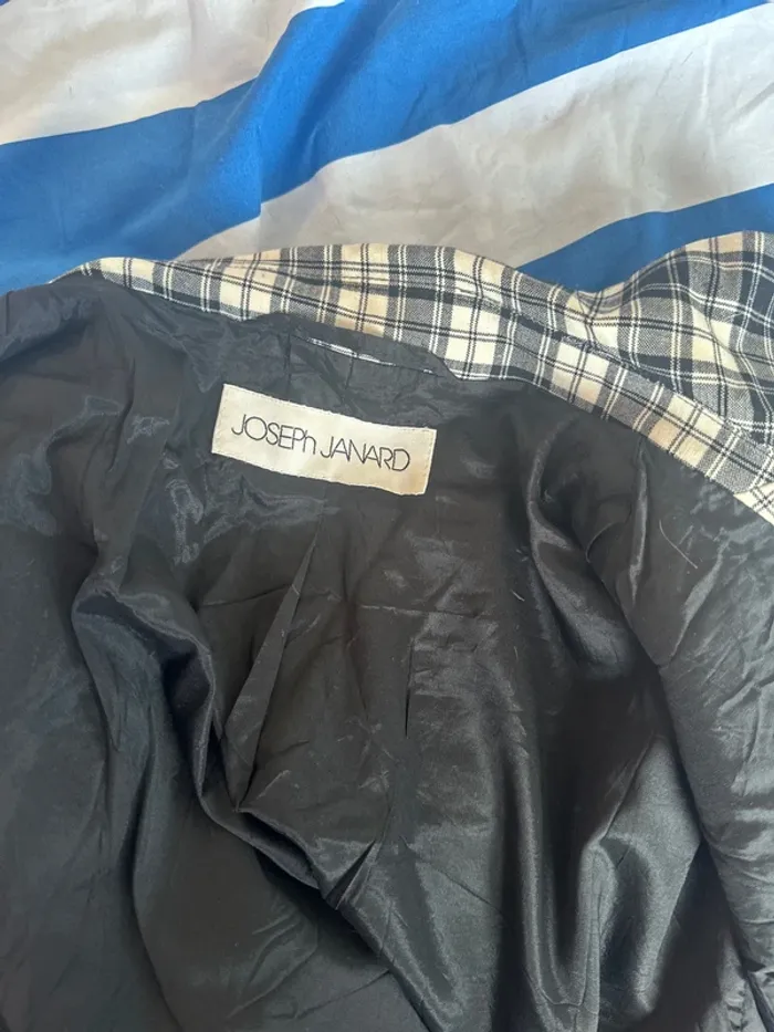 Veste tailleur rayée - photo numéro 4