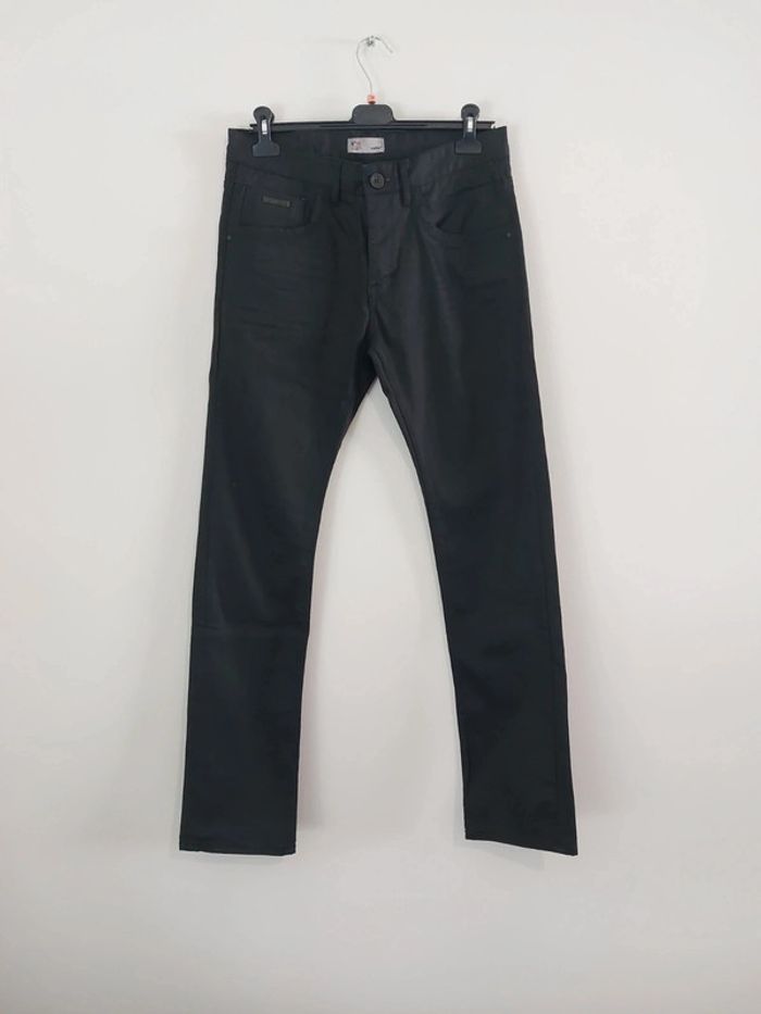 Jean noir straight homme