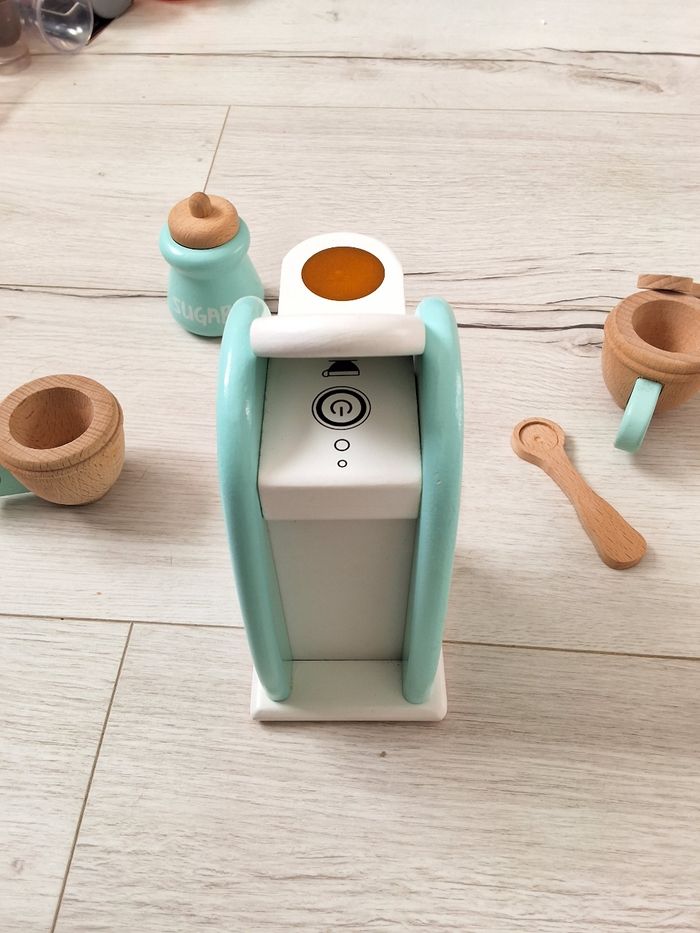Jeu jouet enfant bois machine à café expresso 2 tasses et sucrier - photo numéro 4