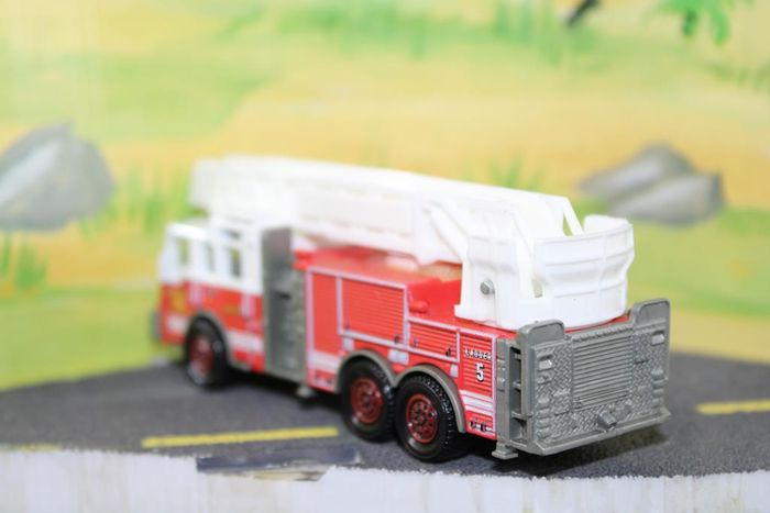 Matchbox camion de pompier - photo numéro 3