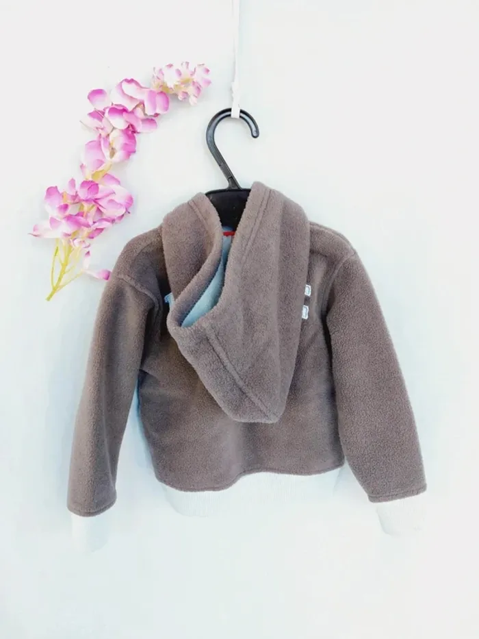 Gilet polaire à capuche zippé 9 mois - photo numéro 7