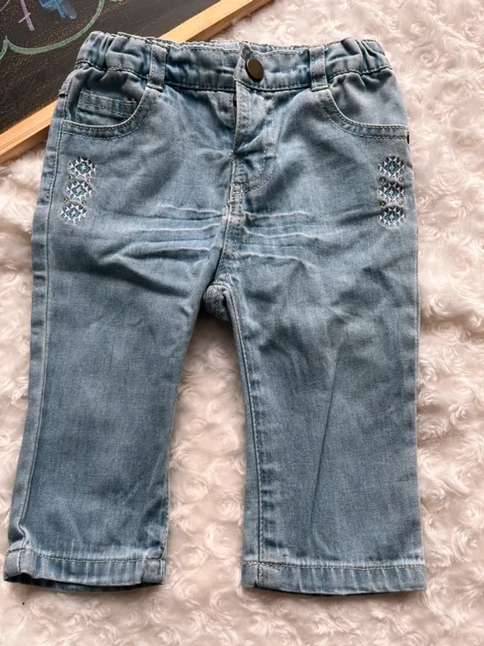 Jeans 12 mois - photo numéro 2