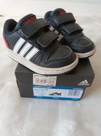 Basket taille 21 adidas