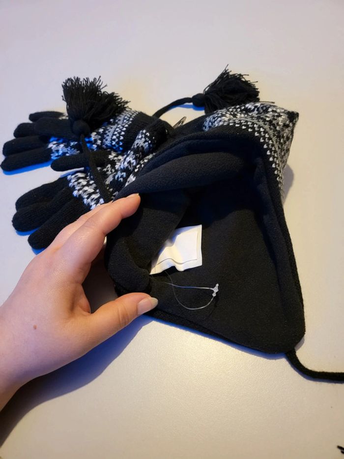 🐼 Lot bonnet/gants taille Unique 🐼 - photo numéro 3