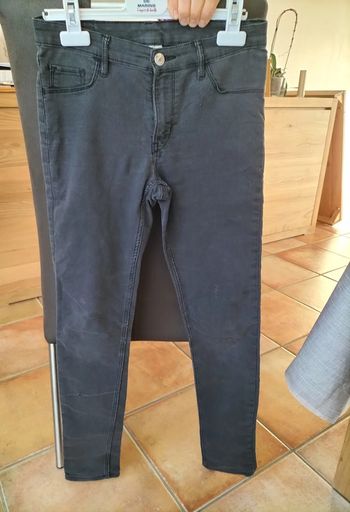 Jean super skinny noir XS