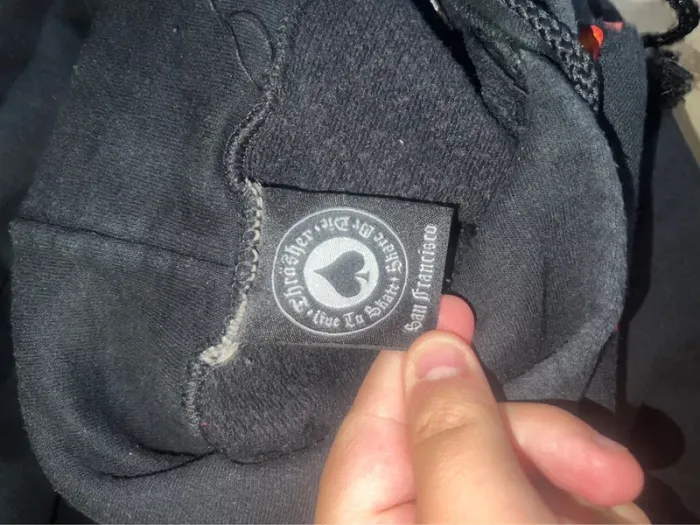 Pulls Thrasher - photo numéro 3