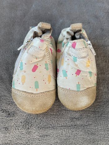 Chaussures/chausson 6/9M