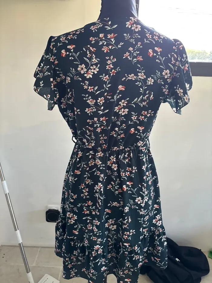 Robe SHEIN taille S - photo numéro 4