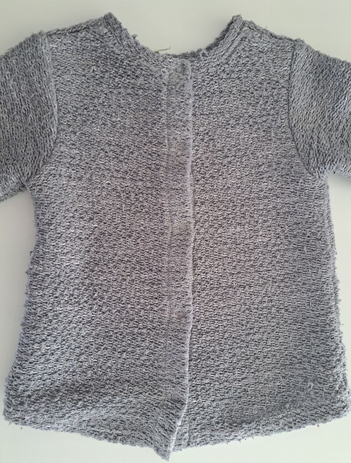 Pull avec étoile pailletée fille 24 mois BE - photo numéro 5