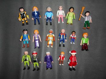 Lot de personnages Playmobil