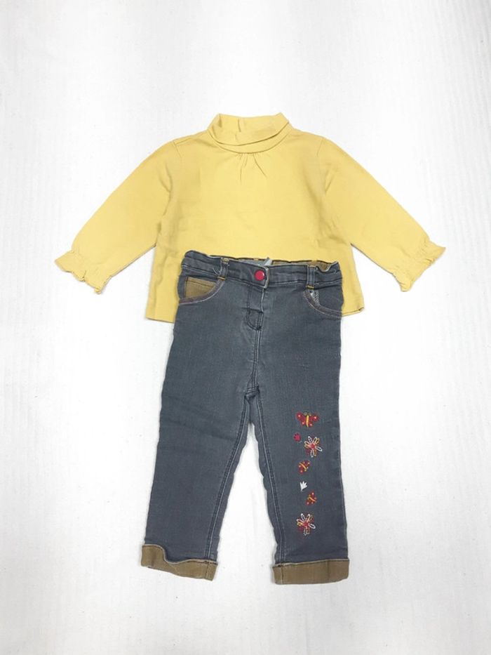 Tenue haut col roulé et pantalon 18 mois