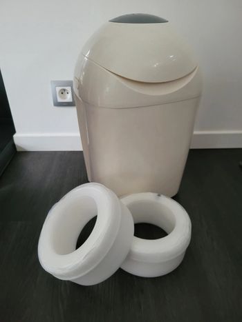 Poubelle à couche tommee tippee et ses recharges