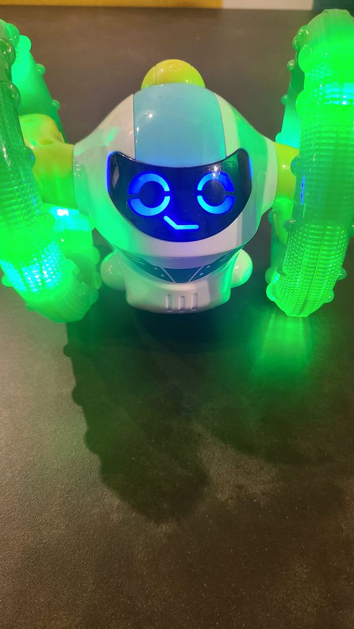 ONE TWO FUN Mon robot rigolo lumineux - photo numéro 2