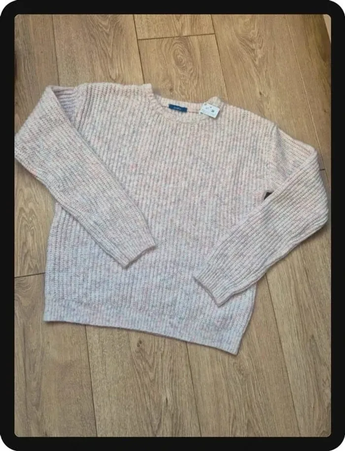 Pull rose/lilas pastel okaidi 12 ans neuf avec étiquette