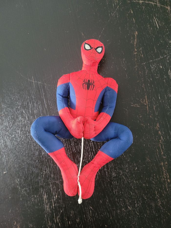 Peluche spider-man