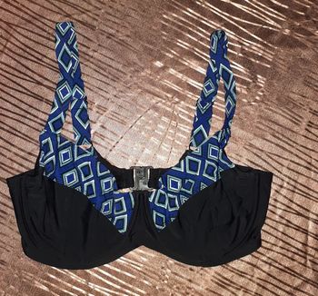 Haut de maillot de bain 90D