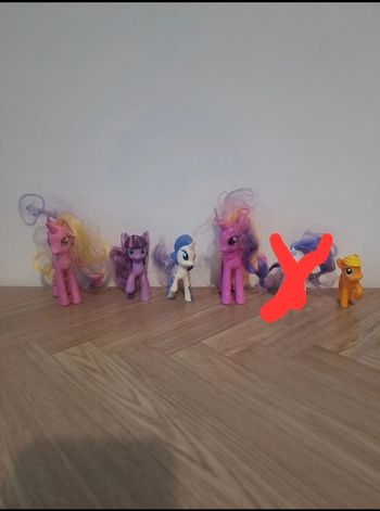Lot de figurines My little pony