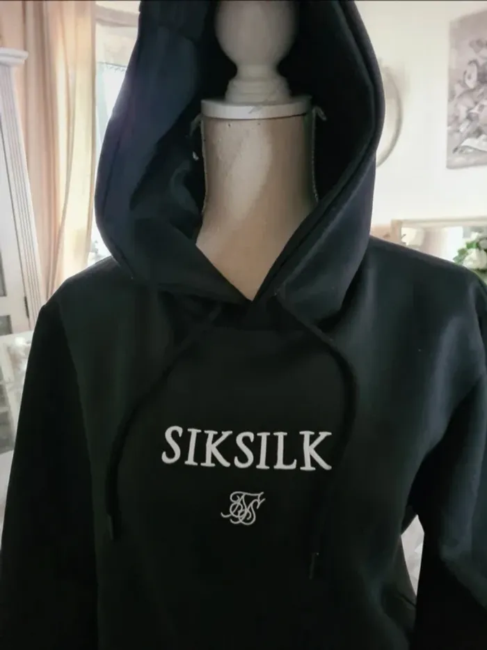 Sweat shirt noir à capuche Siksilk Taille S - photo numéro 2