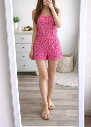 Combinaison short motif arc-en-ciel