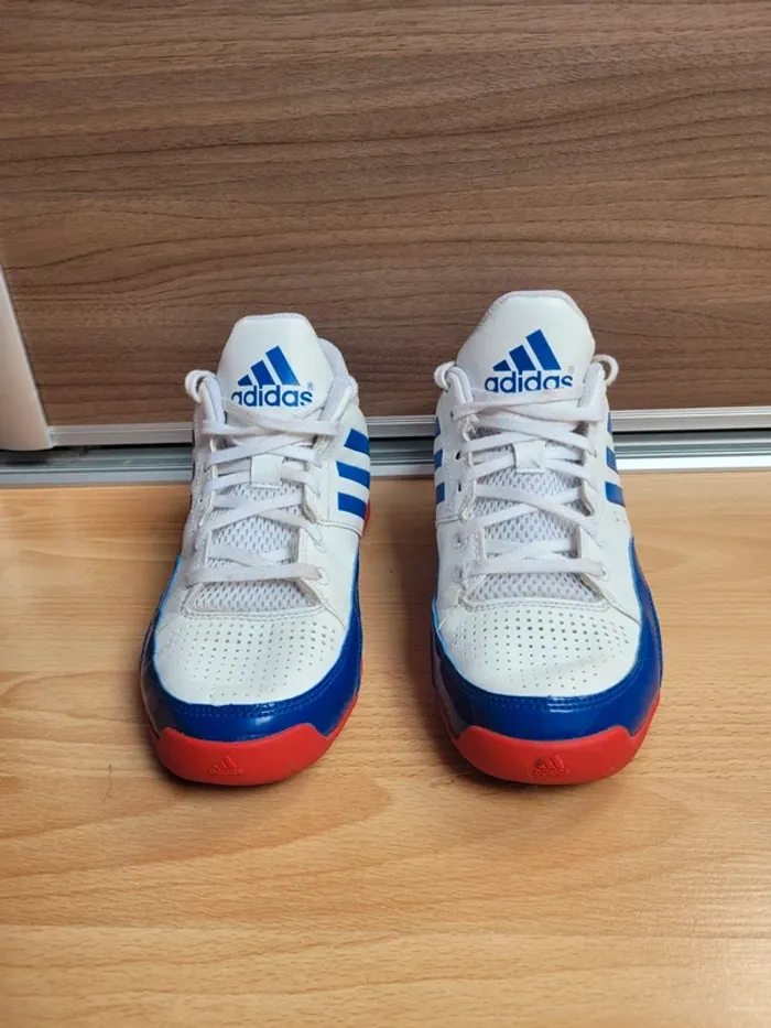 Baskets taille 38