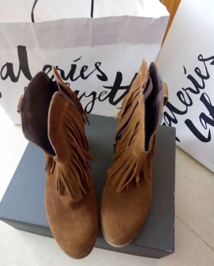 Boots franges camel en cuir neuf 37 - photo numéro 3