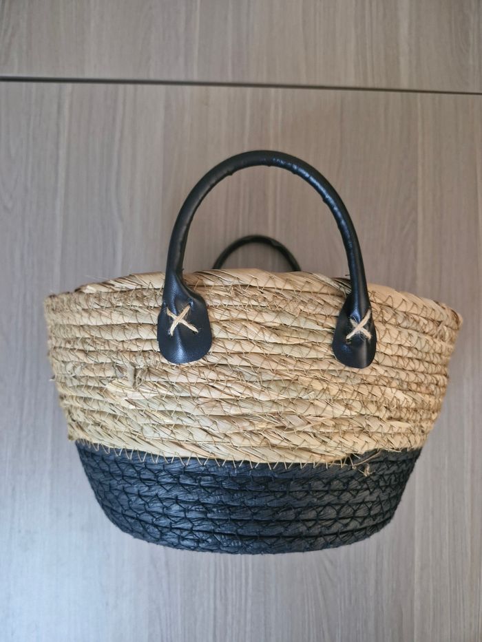 Panier de rangement neuf avec étiquette