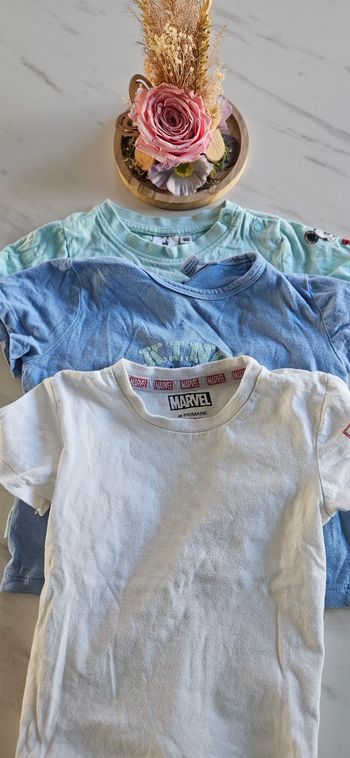 Lot de 3 t shirts disney