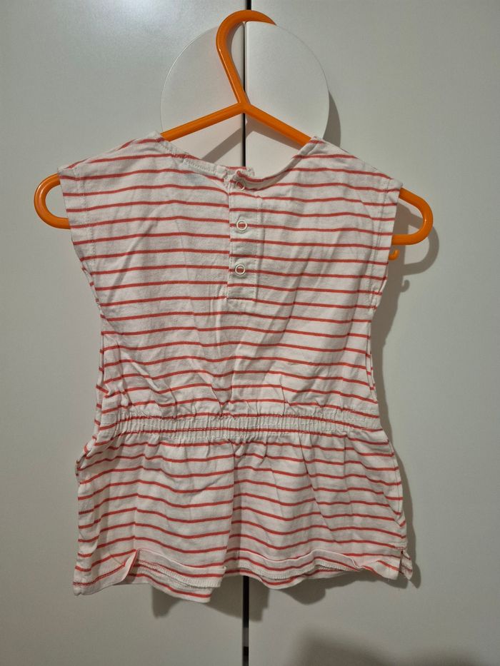 Robe Kiabi taille 9 mois - photo numéro 3