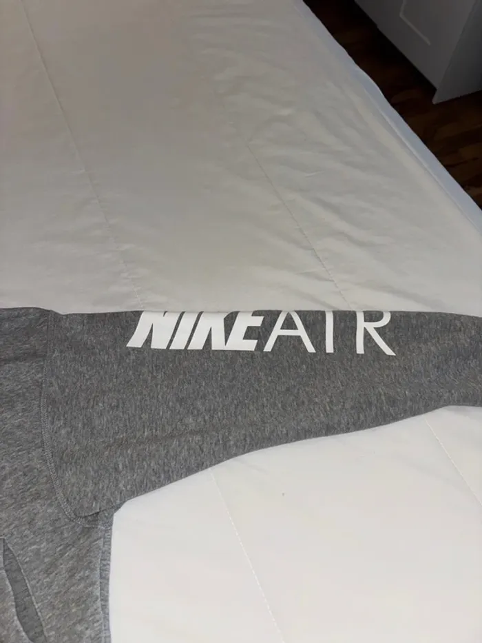 Veste à capuche Nike - photo numéro 6