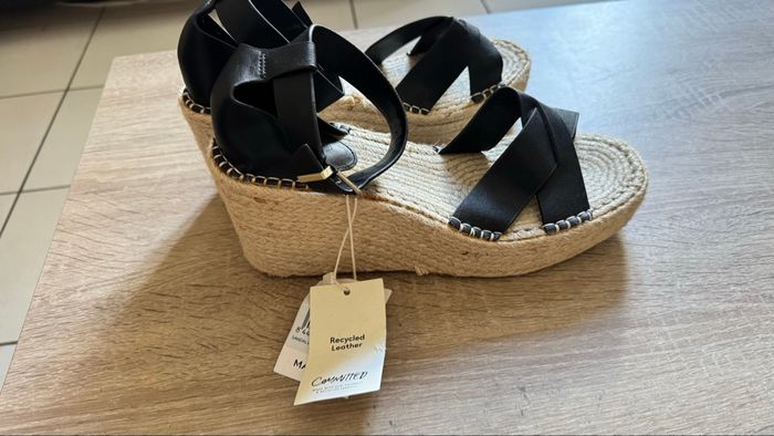 talons compensés Mango - photo numéro 2