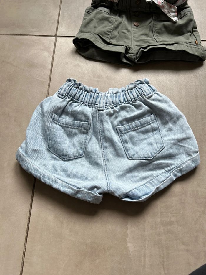 Lot shorts 12 mois - photo numéro 2