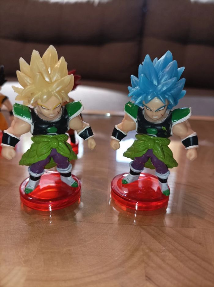 Lot de 5 figurines Dragon Ball Z Super sur socle Goku SSGod Broly SS2 SSblue Goku SSblue Gohan - photo numéro 2