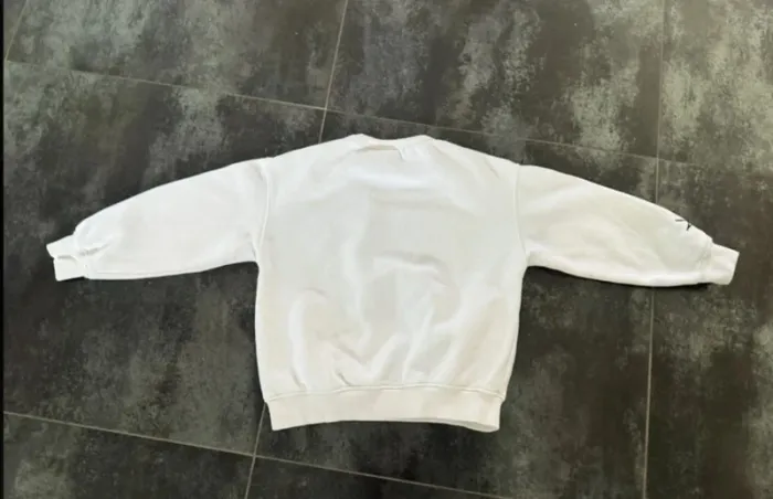 Sweat blanc One Piece Zara garçon 8/9 ans - photo numéro 7