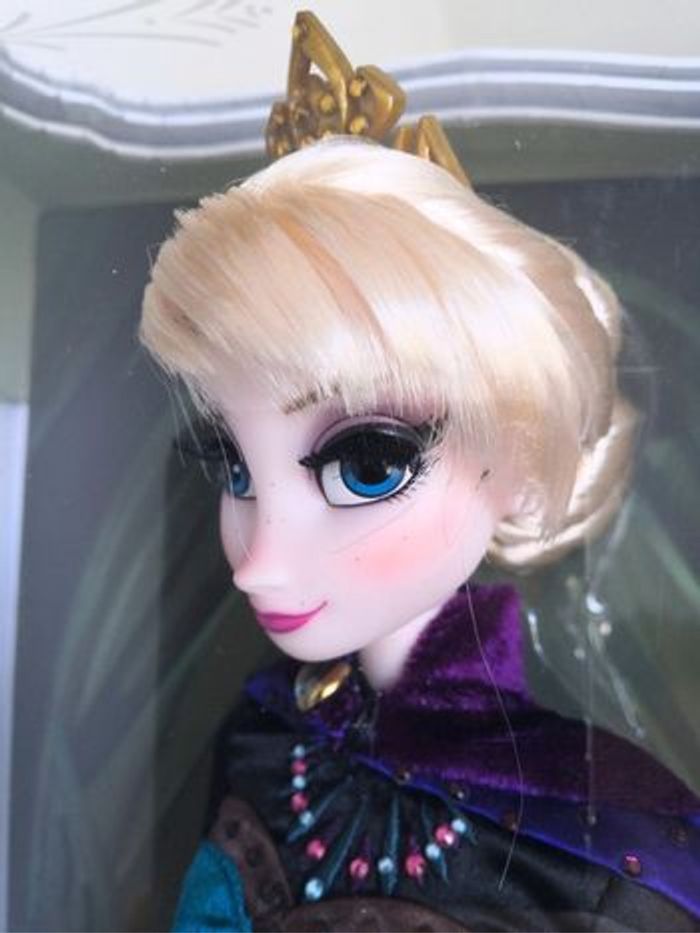 Poupée édition limitée Elsa "La Reine des neiges" Disney NEUVE - photo numéro 19
