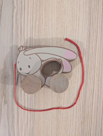 Lapin à promener en bois