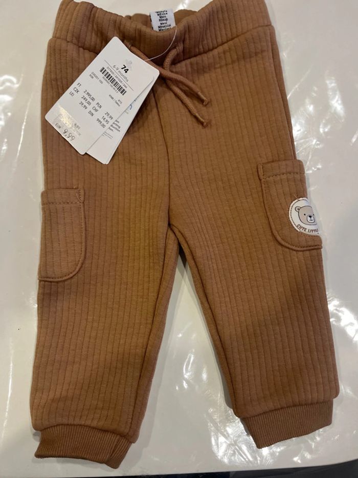 Pantalon bébé neuf
