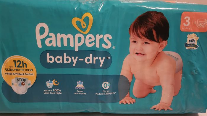 Couches pampers taille 3