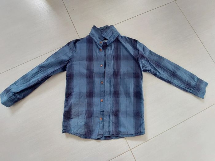 Chemise bleue