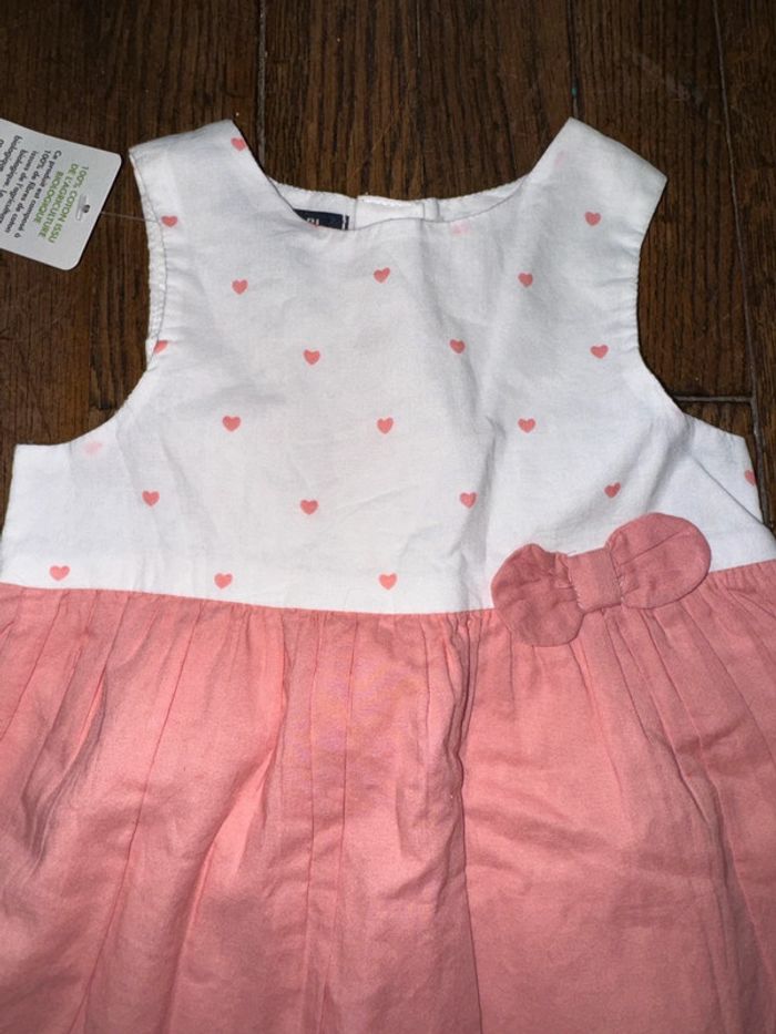 Robe Kiabi 3 mois Neuve avec étiquette - photo numéro 2